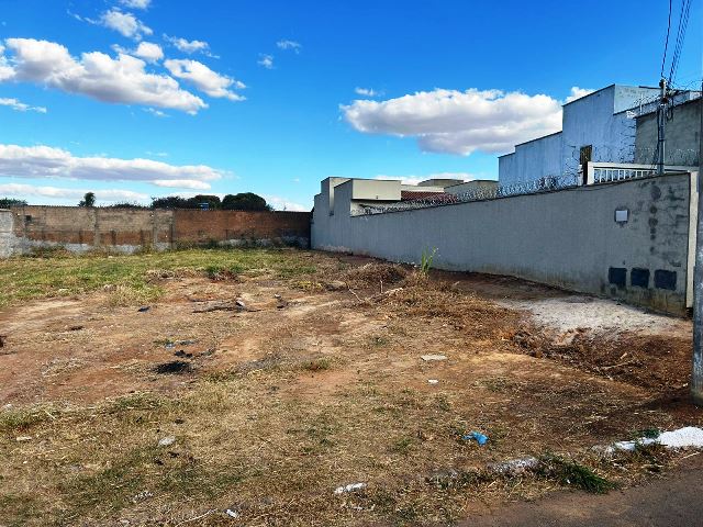Área Para Venda em Bairro das Industrias, Senador Canedo, Goiás