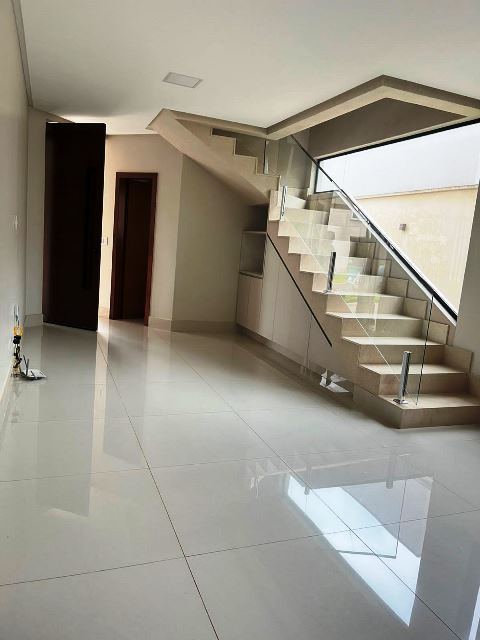 Sobrado para Venda em Jardins Bolonha, Senador Canedo (RNS 245), Goiás