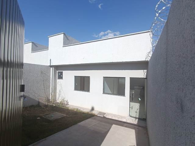 Casa Para Venda em Buena Vista, Goiânia, GO