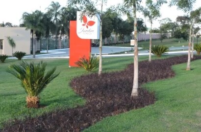 Casa Para Venda em Condominio Jardim Veneza, Senador Canedo, GO