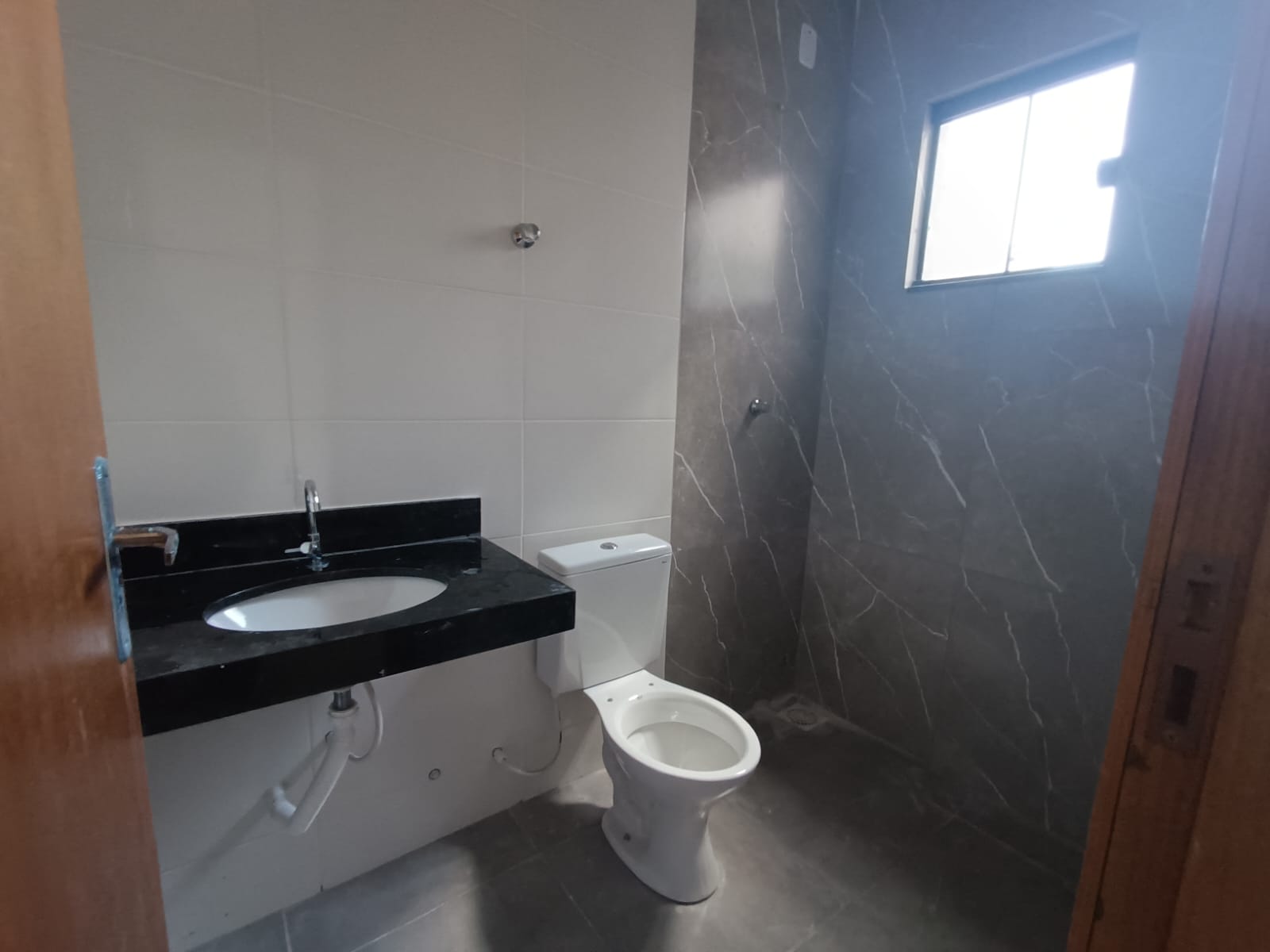 Casa Para Venda em Residencial Porto Seguro, Senador Canedo, GO